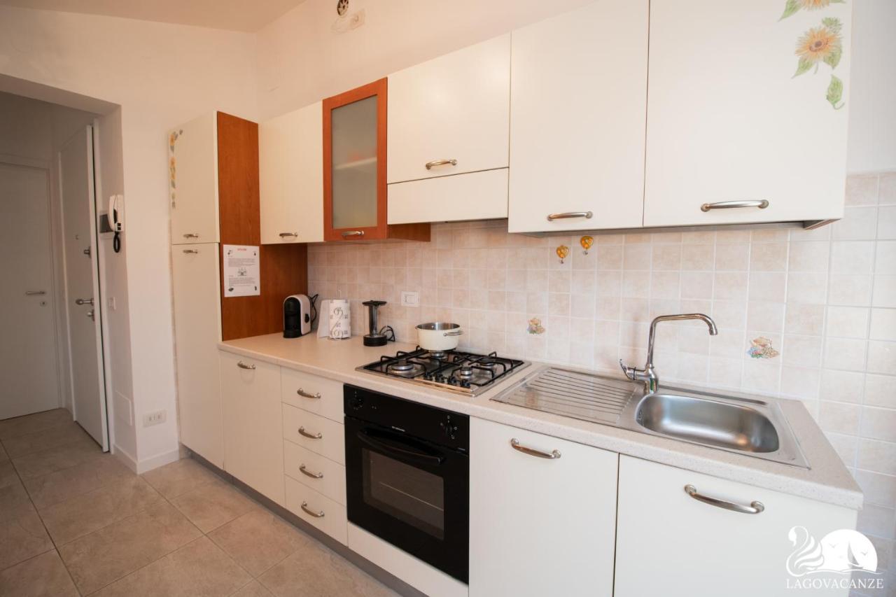 Appartamento Garden Ville Sirmione Bagian luar foto