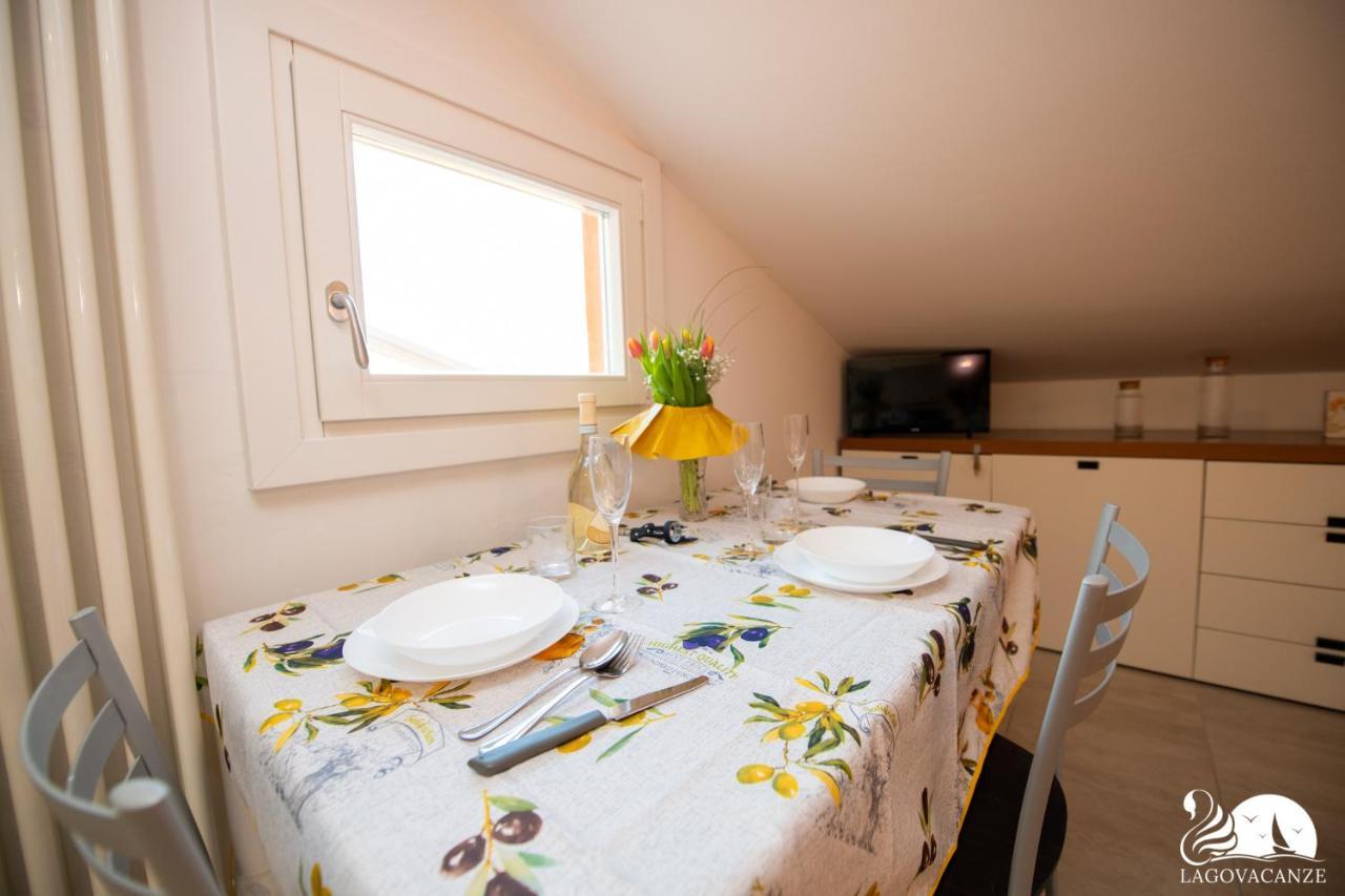 Appartamento Garden Ville Sirmione Bagian luar foto