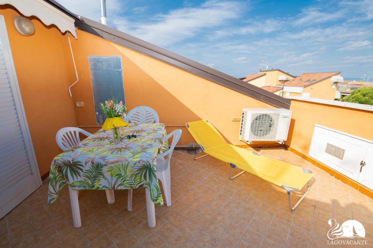 Appartamento Garden Ville Sirmione Bagian luar foto